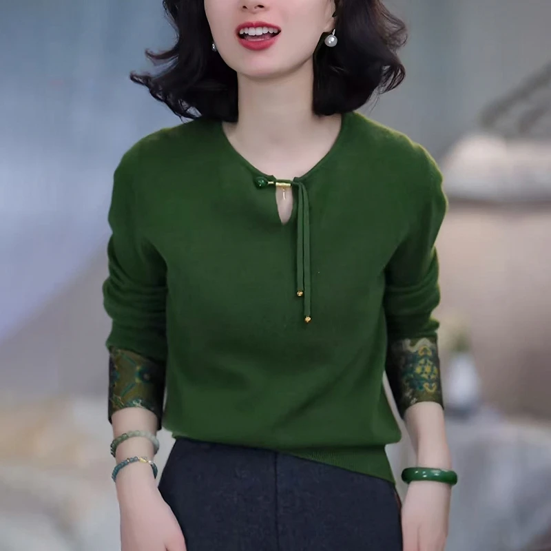 秋冬女绿色套头毛衣慵懒高级感减龄显瘦新中式国风打底针织衫上衣