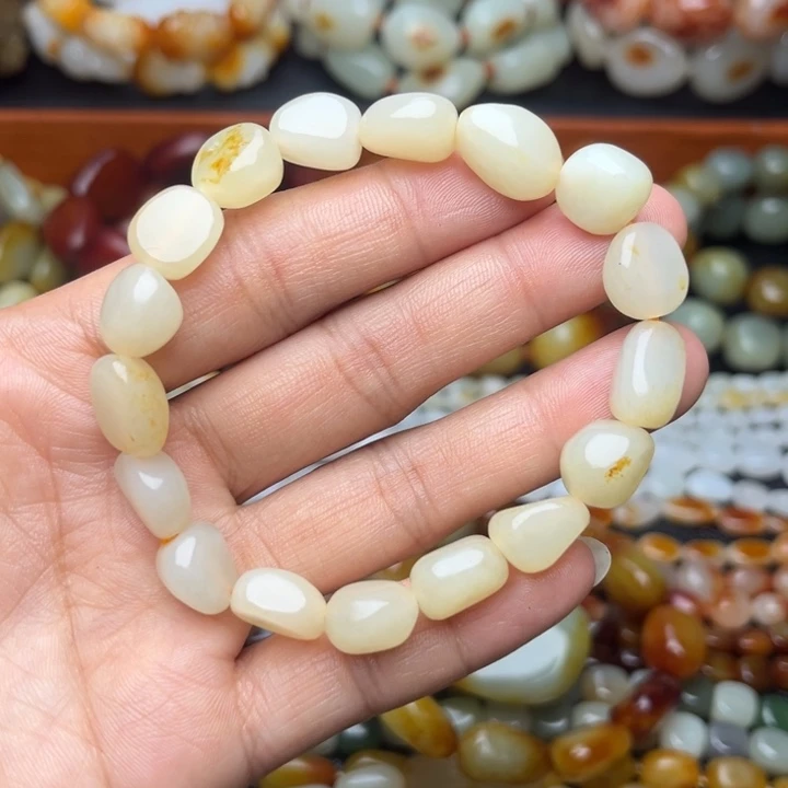 和田玉未镶嵌手链