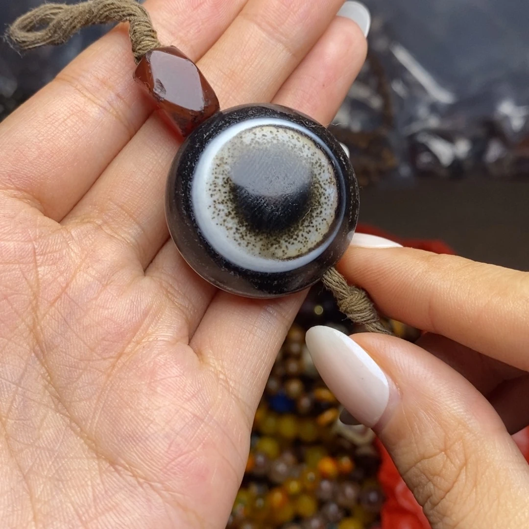 未镶嵌颈饰玛瑙/玉髓