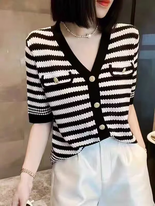 2025夏季新款官网代购小香风条纹冰丝短款韩版短袖T恤女上衣洋气