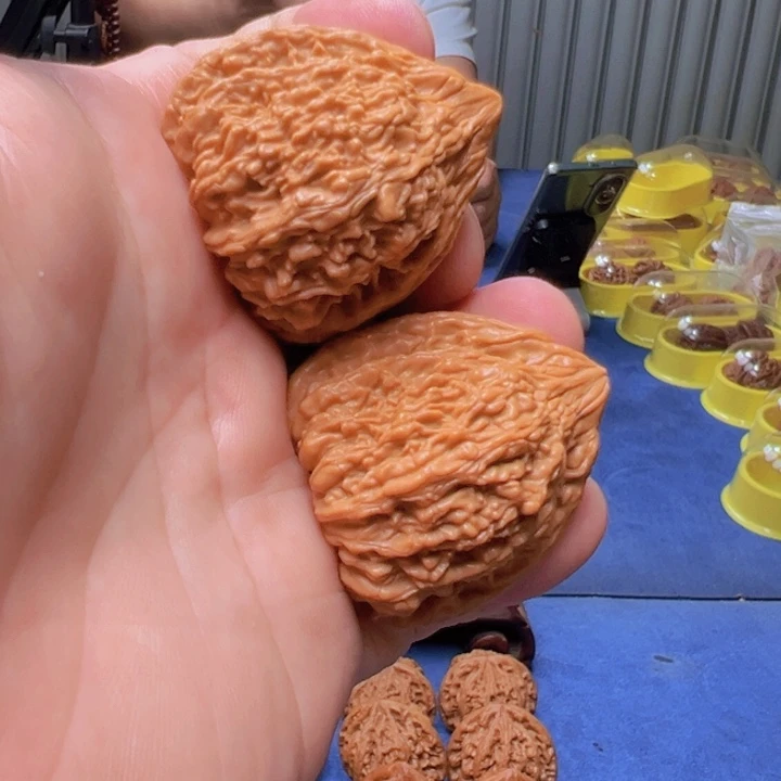 文玩核桃把件天****海全品塔尖