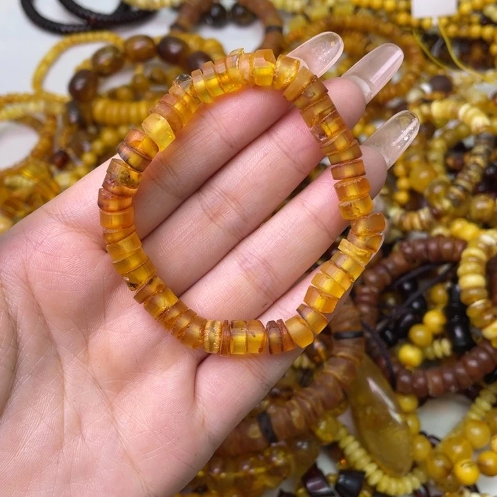 琥珀未镶嵌珠宝奇石