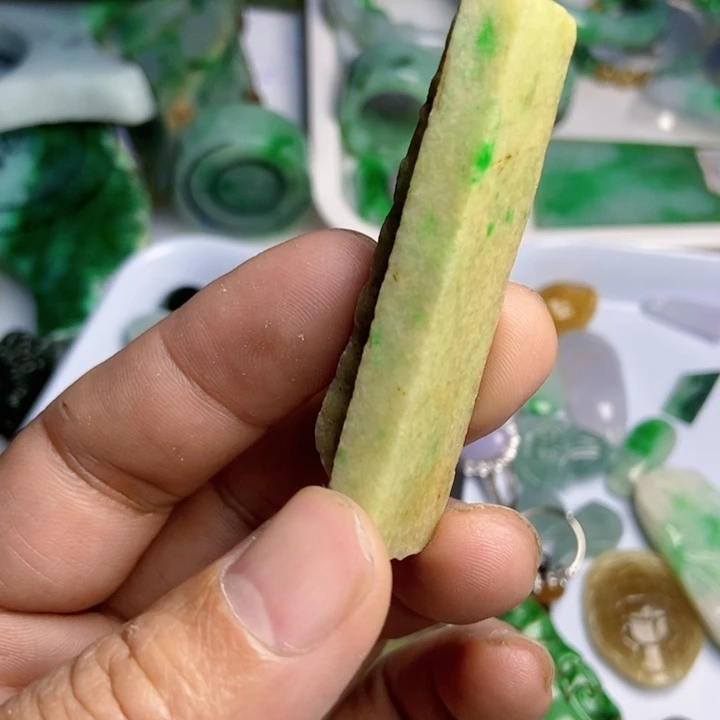 翡翠散珠天然翡翠A货挂件