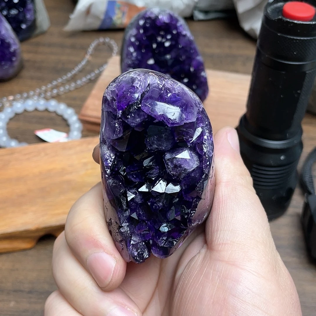 紫晶大型摆件（非配饰）未镶嵌