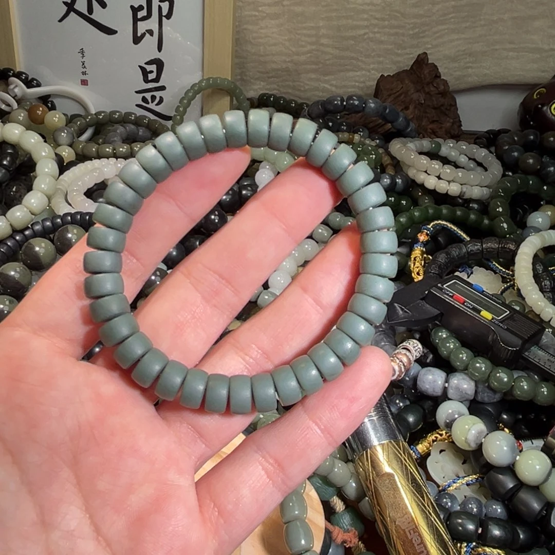 和田玉手链未镶嵌摩*霍