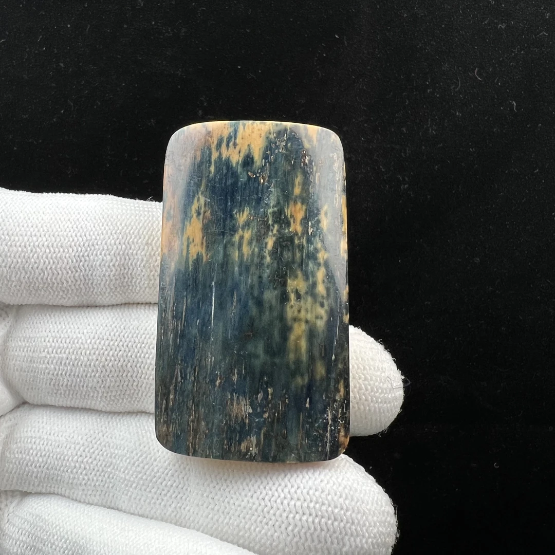 E25-97天然猛犸牙 牌子31*53*9mm支持鉴定 假一罚四