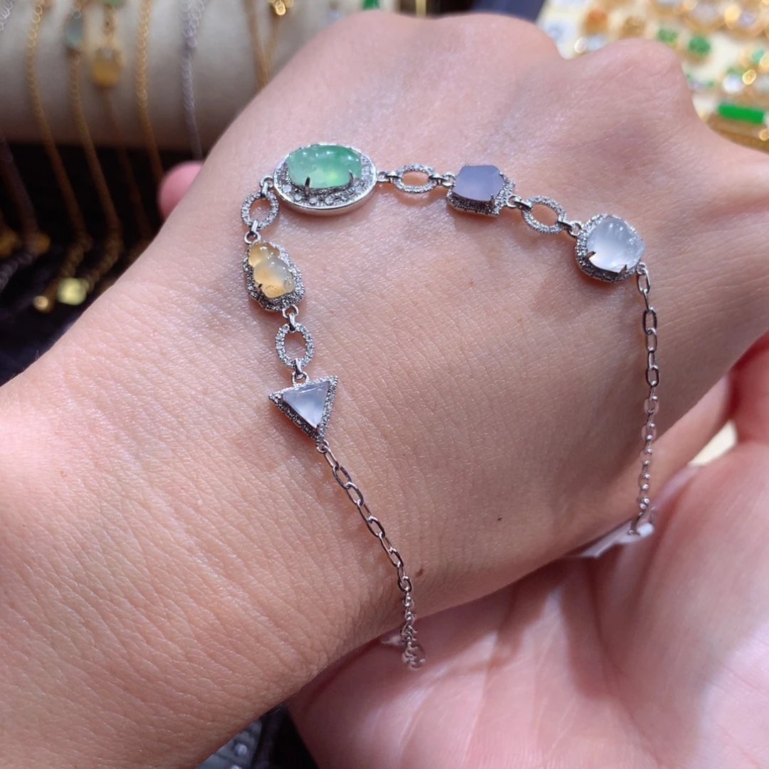 圆***️翡翠18K金镶嵌颈饰翡翠