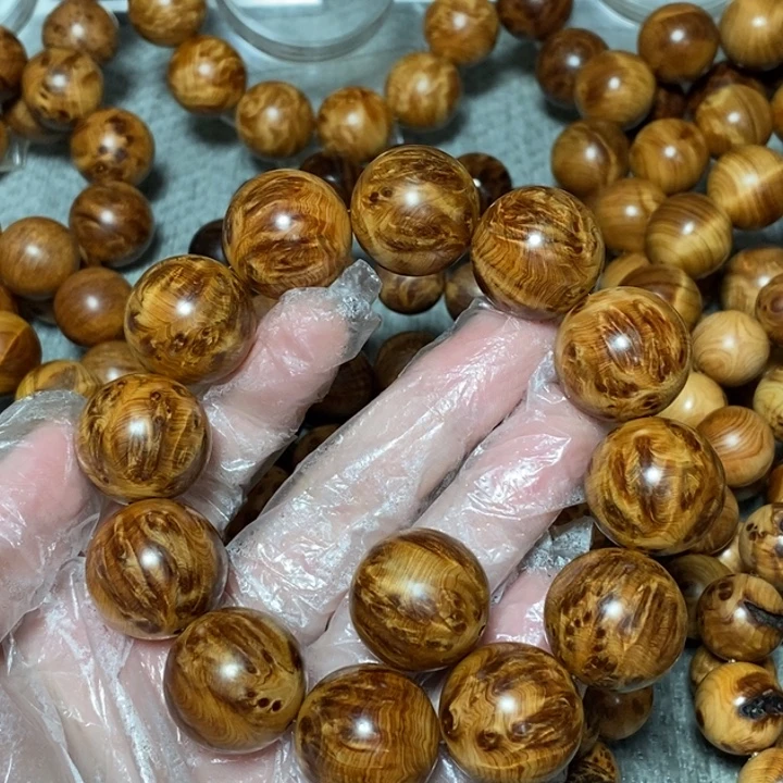 青***刚柏木（崖柏）太行崖柏雀眼火焰纹闪电2.0高密度62.6g