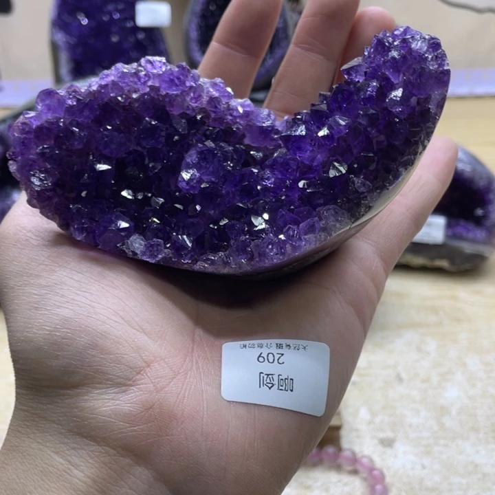 未镶嵌大型摆件（非配饰）紫晶