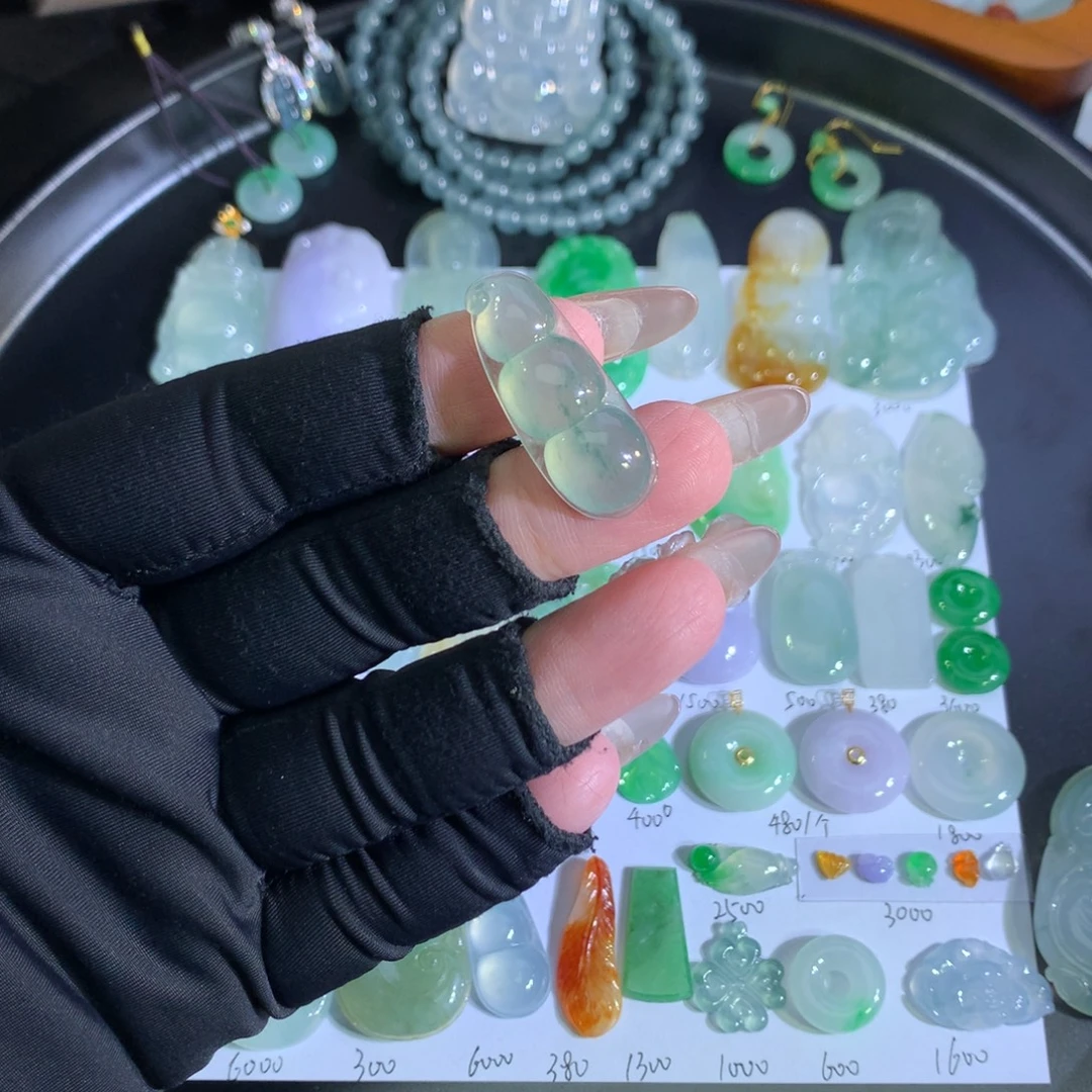 翡翠18K金镶嵌吊坠(不含链)冰飘花豆