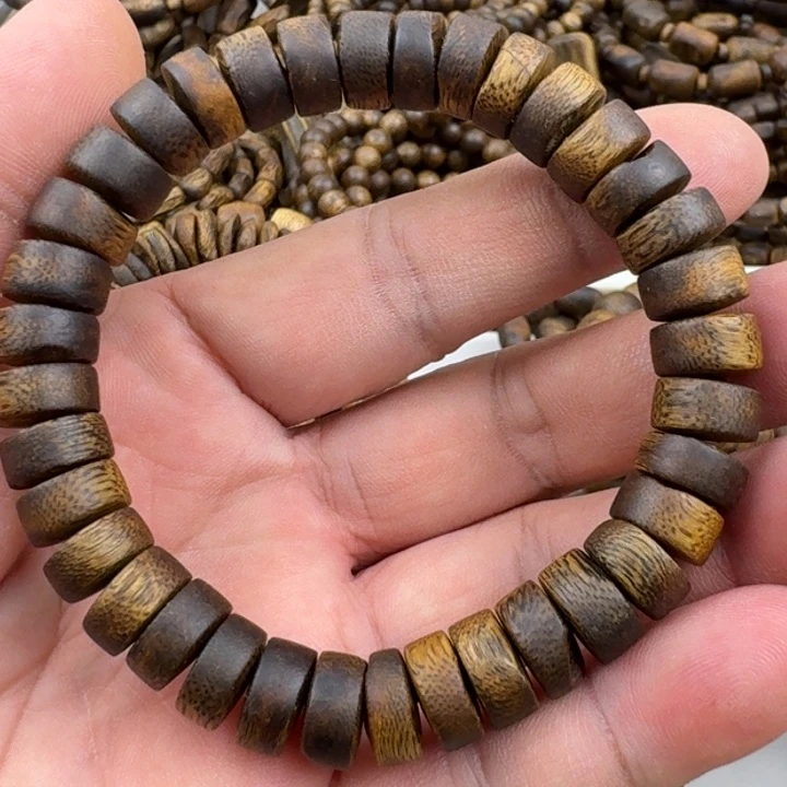 沉香手串乌身手串10克加