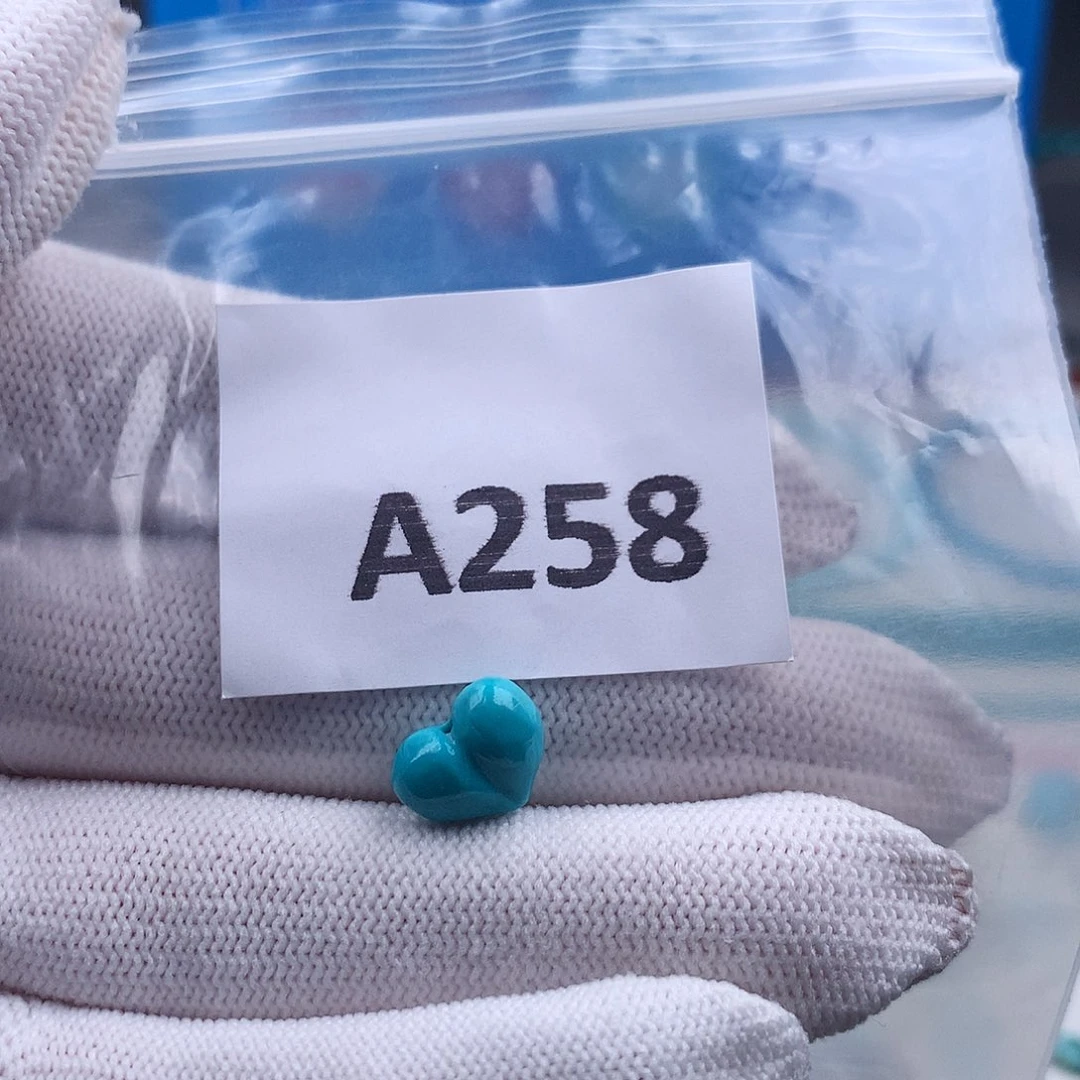 未镶嵌绿松石手串