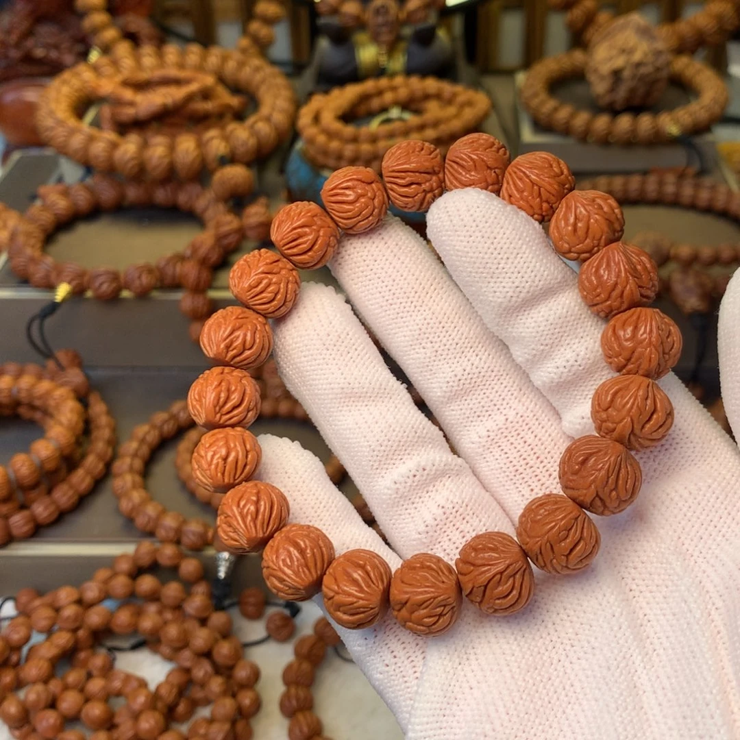 ✎***：桃核手串秦岭龙纹