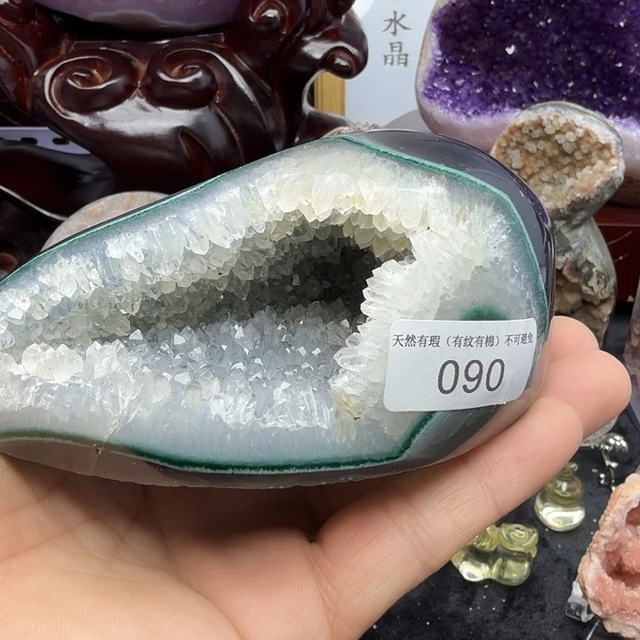 紫晶未镶嵌珠宝半成品