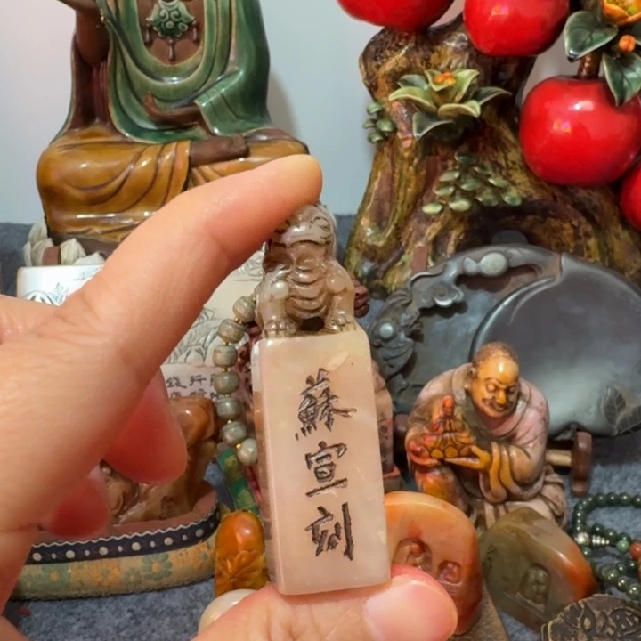 小***奥石材手工艺品摆件