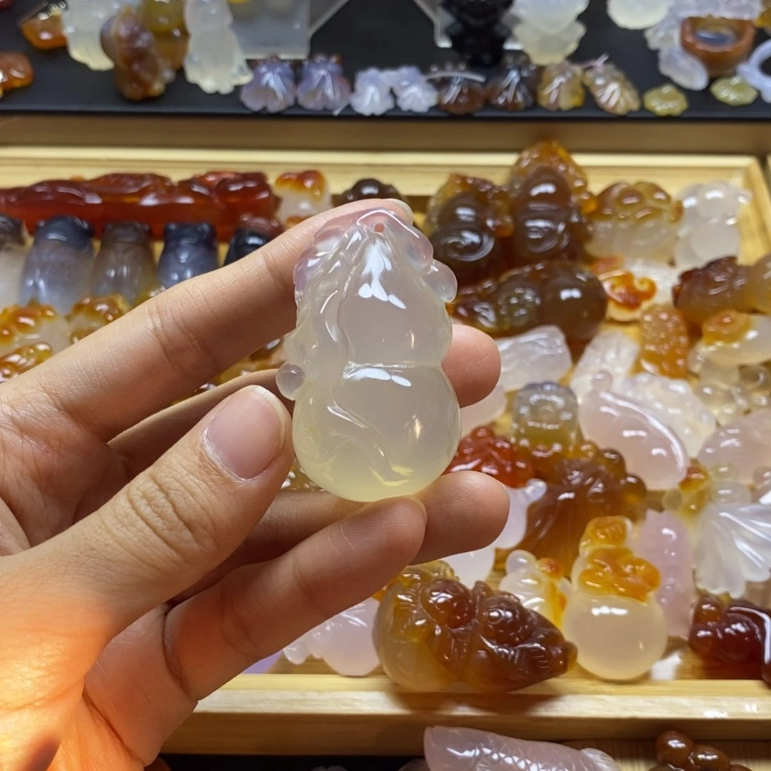 玛瑙/玉髓颈饰未镶嵌用****2