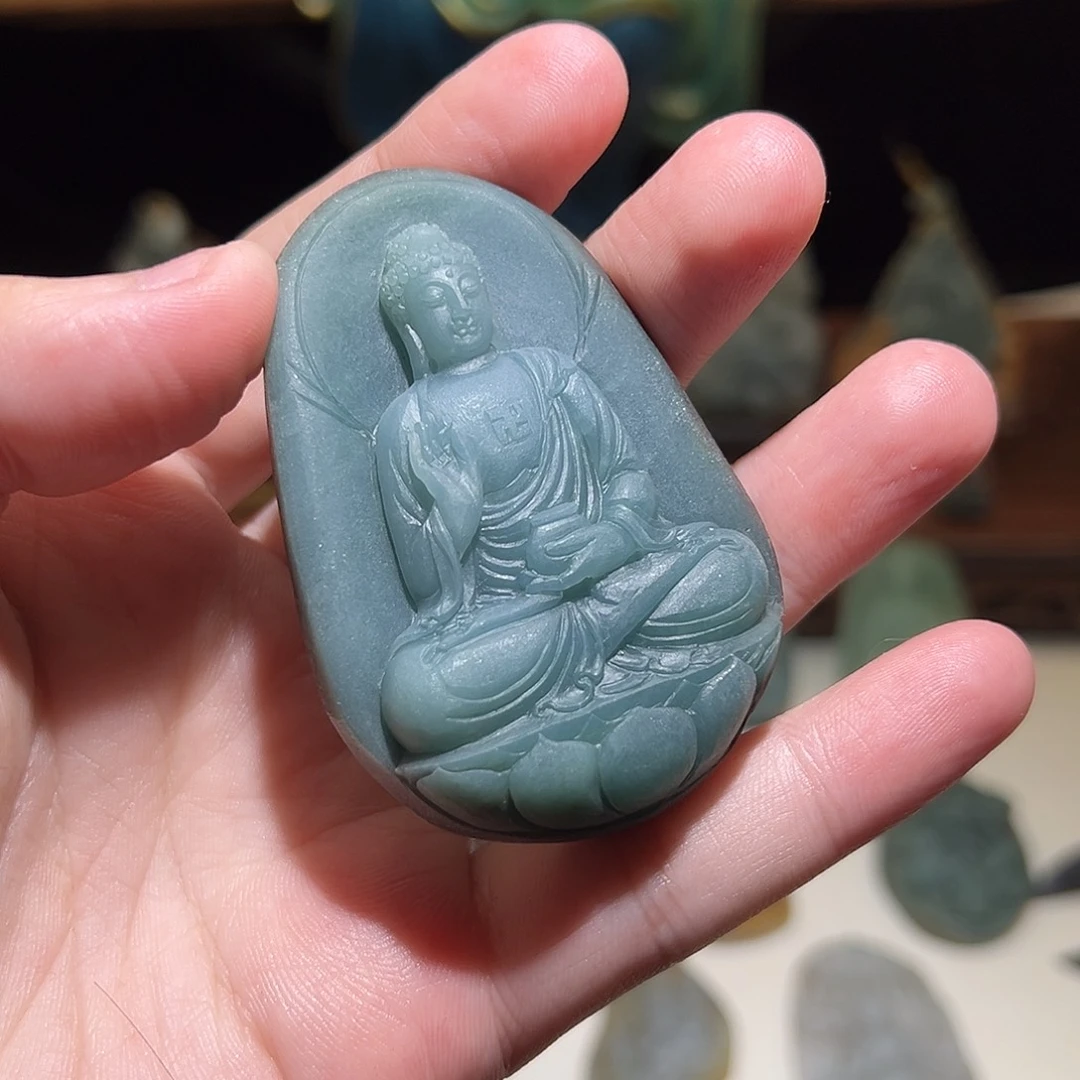 東***篱定制翡翠未镶嵌定制翡翠雕刻