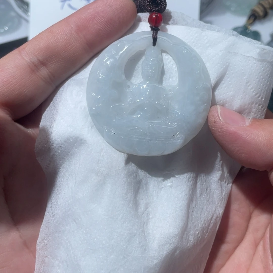 翡翠颈饰未镶嵌天然