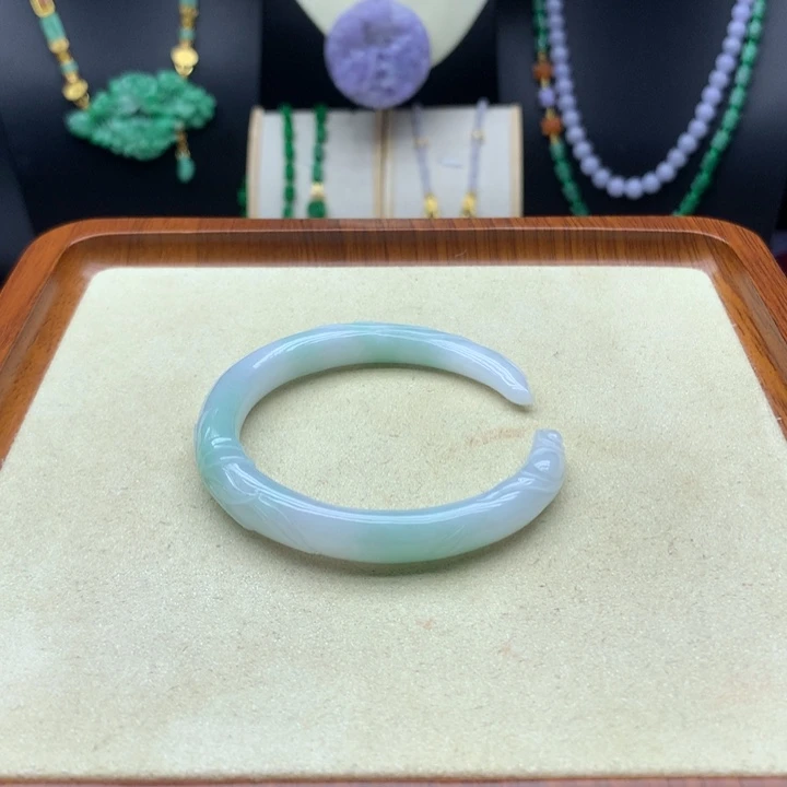 翡翠未镶嵌手镯翡翠手镯57