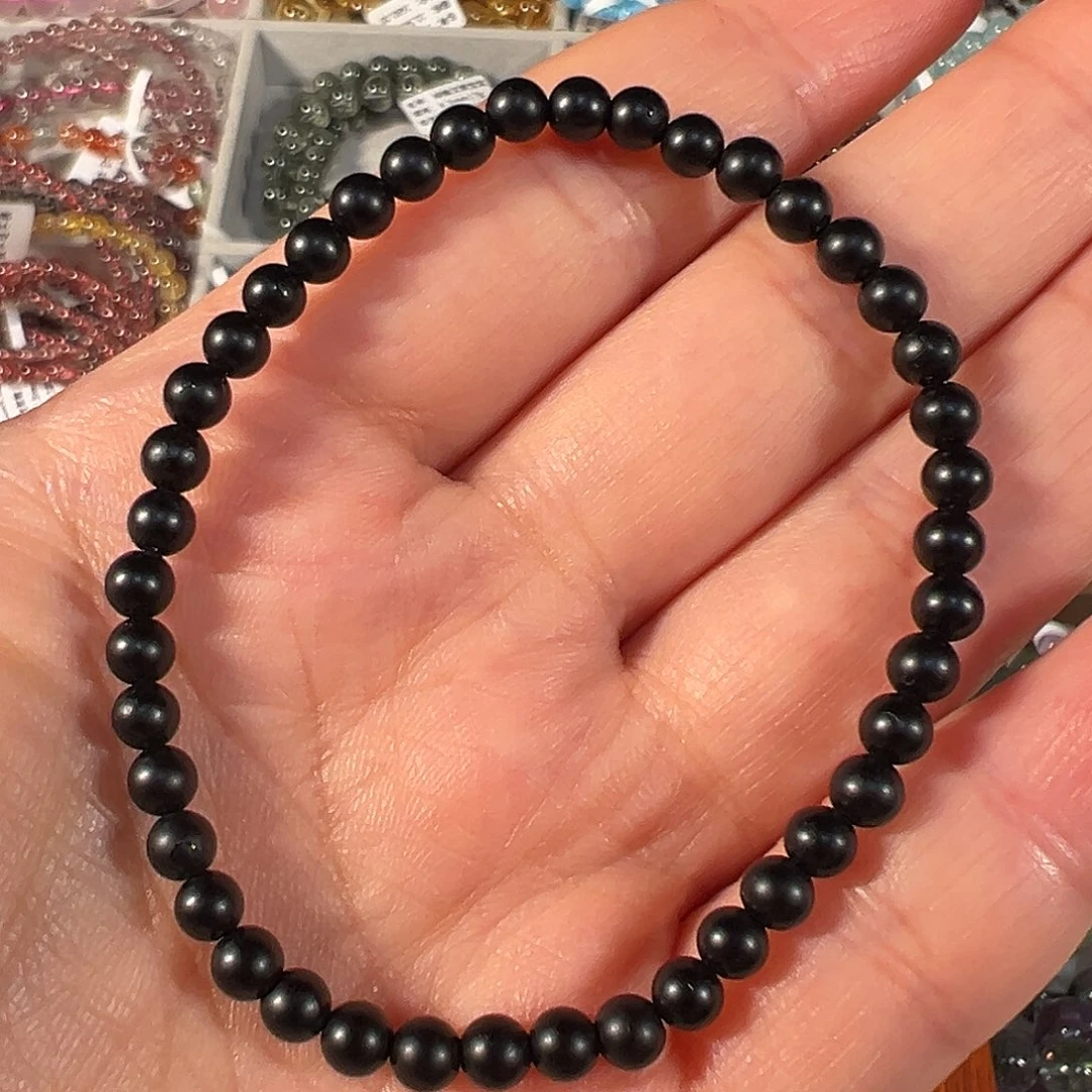 未镶嵌手链和田玉（墨玉）