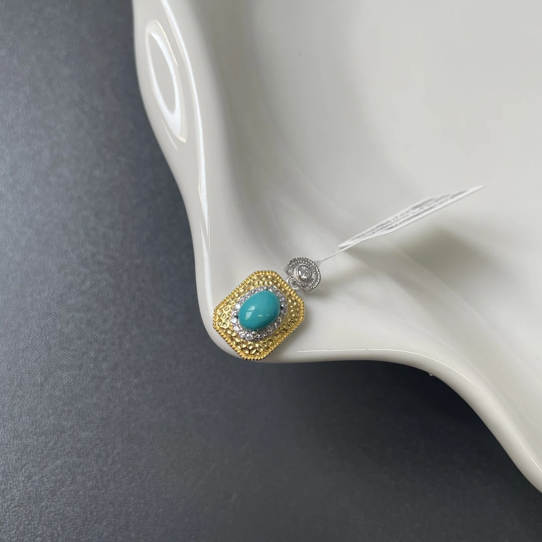 绿松石椭圆形蛋面约5*7mm围镶S925银吊坠约5*7mm