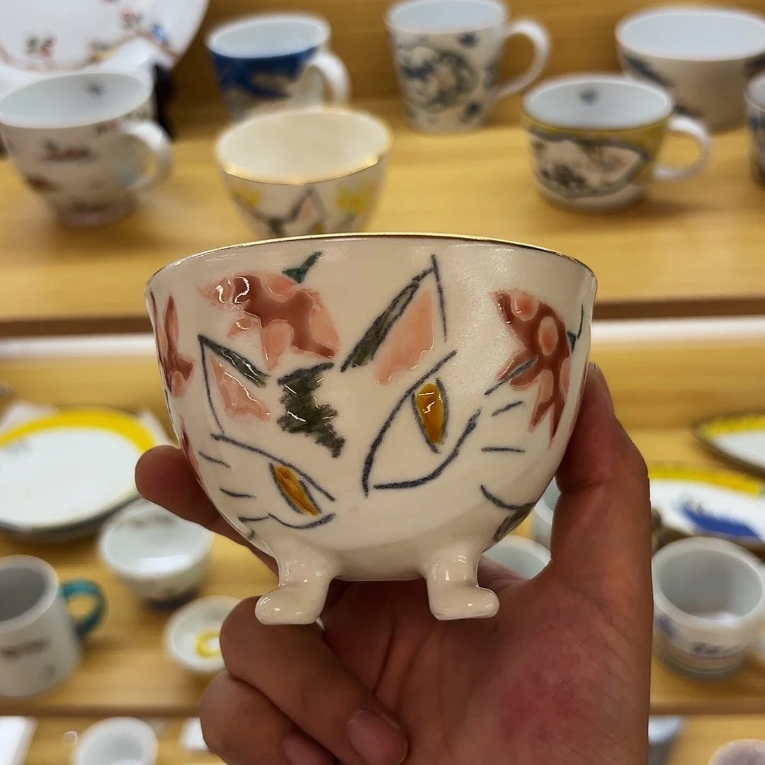 瓷        真锅千惠子