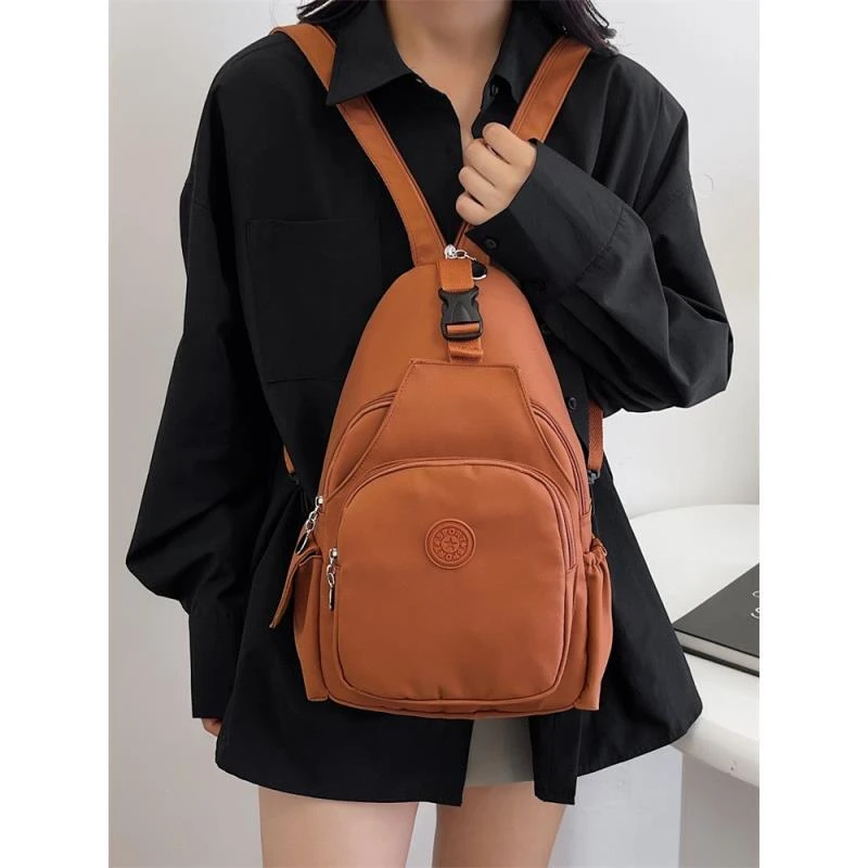 【新款】粉丝专享女士棕色复古多功能斜挎包8352