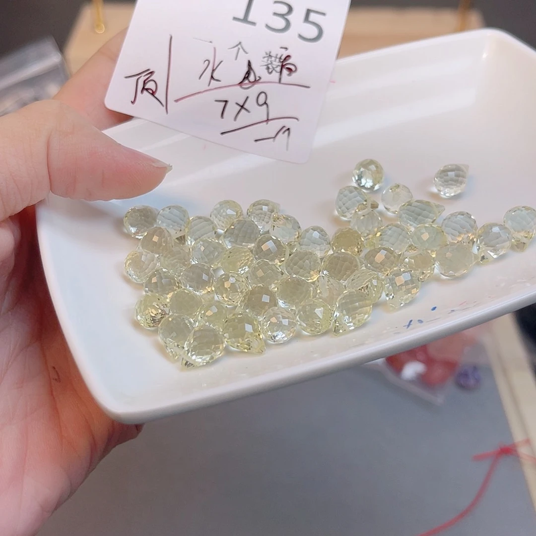 水晶珠宝半成品未镶嵌135 。