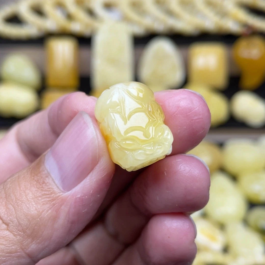 琥珀未镶嵌裸石琥珀蜜蜡