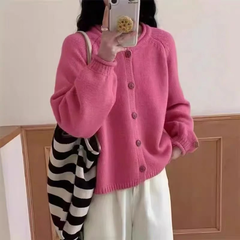 2025秋冬纯色小众洋气水洗圆领百搭时尚ins开衫毛针织衫宽松型