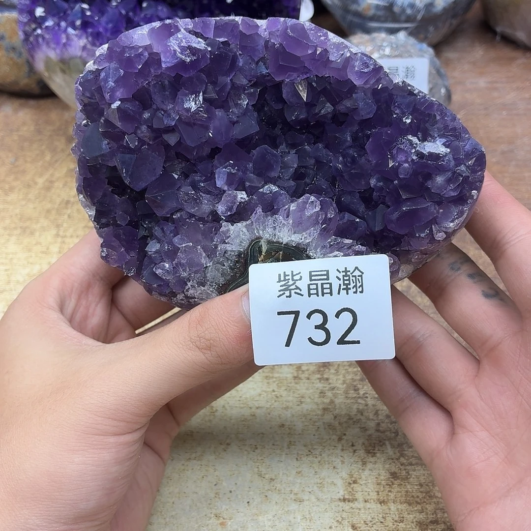 大型摆件（非配饰）未镶嵌水晶