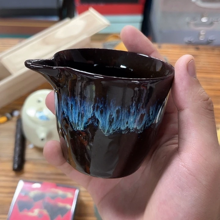 孤品茶具套装等。