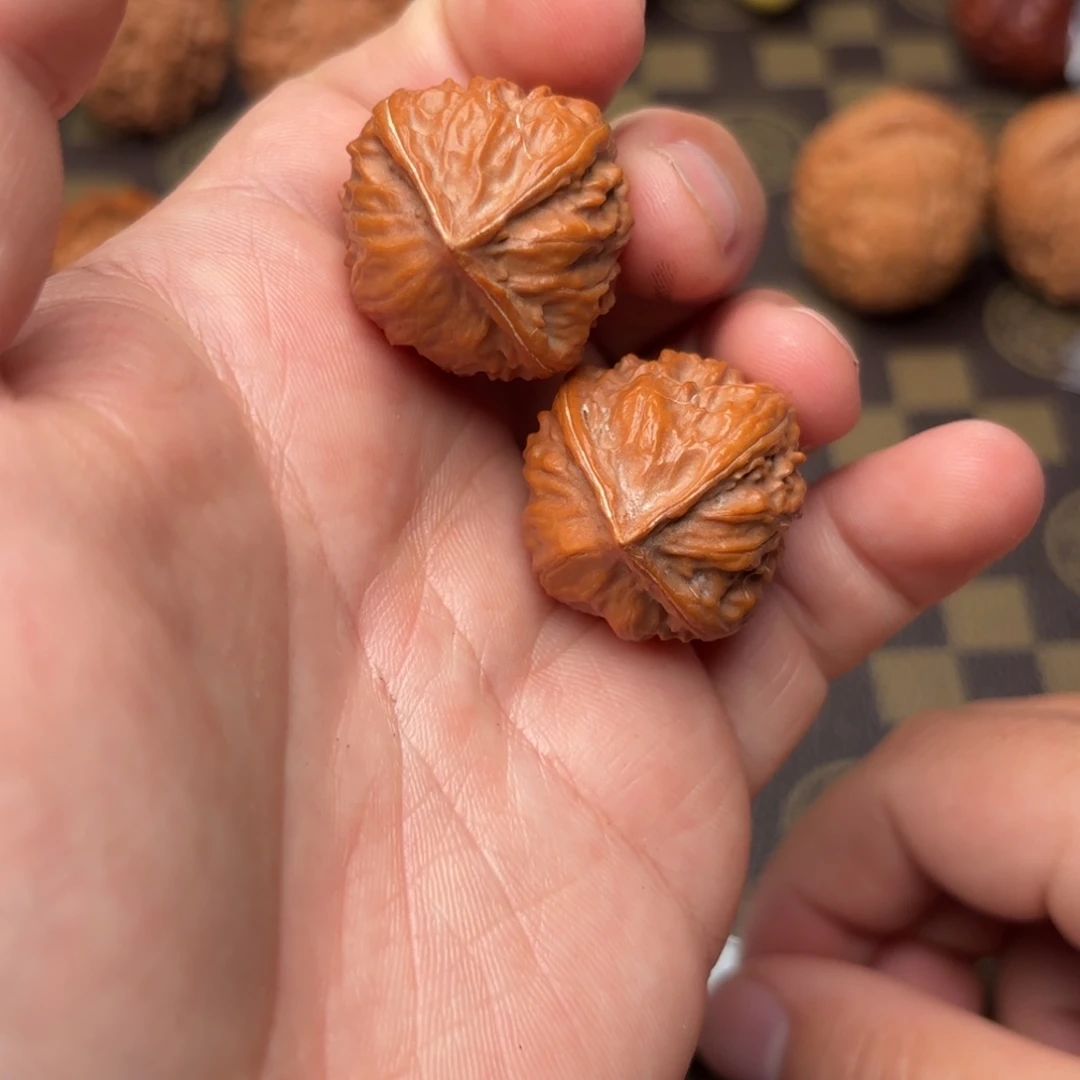 文玩核桃把件12000000