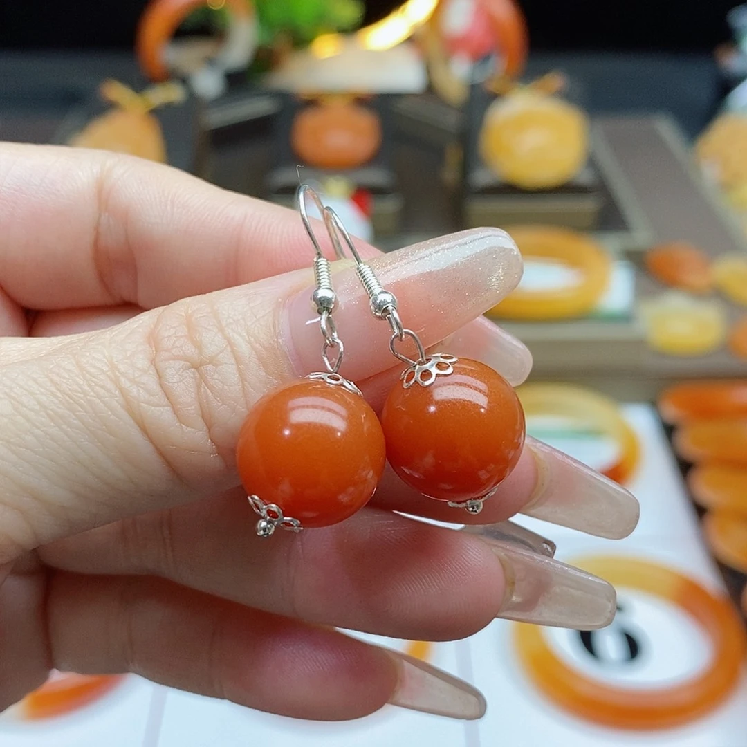 石英质玉（黄龙玉）未镶嵌耳坠