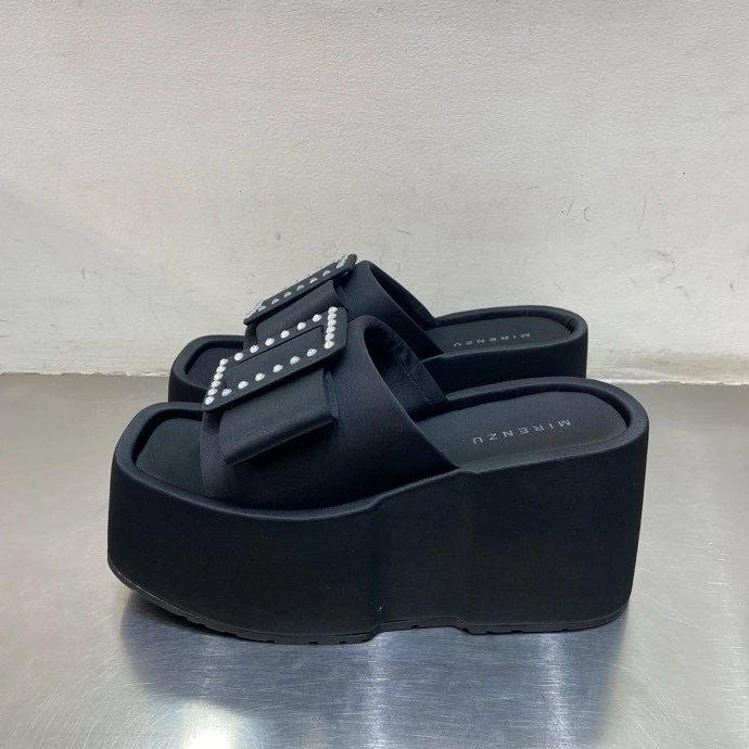 换季清仓：不退换5018-5抢购2小时厚底现货增高水钻蝴蝶结拖鞋新款