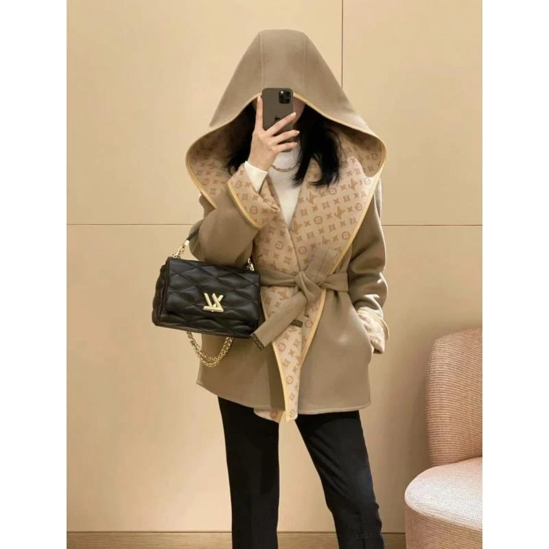 未使用 LouisVuitton/路易威登  bb1443 绵羊毛内里老花大衣34