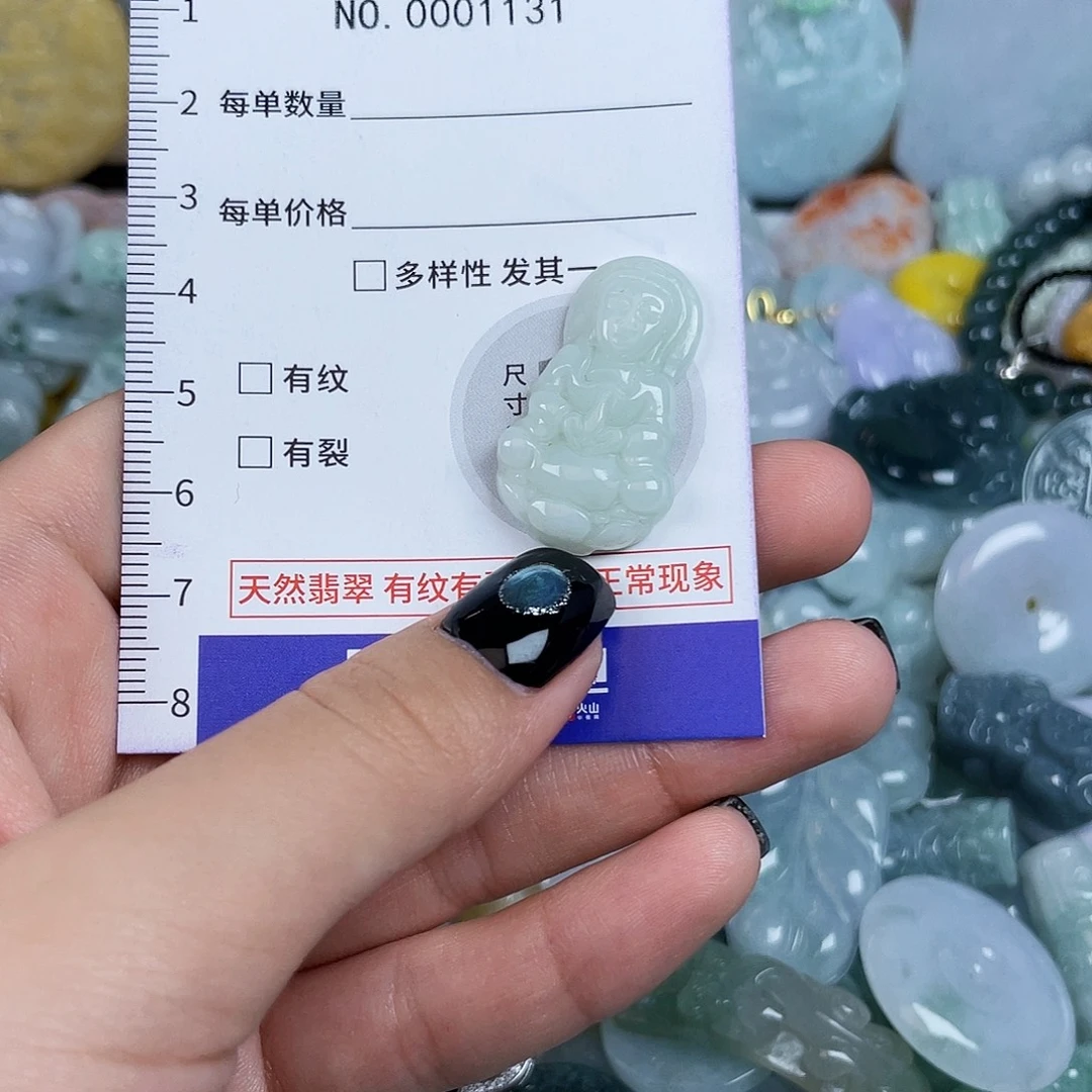 翡翠未镶嵌颈饰1131