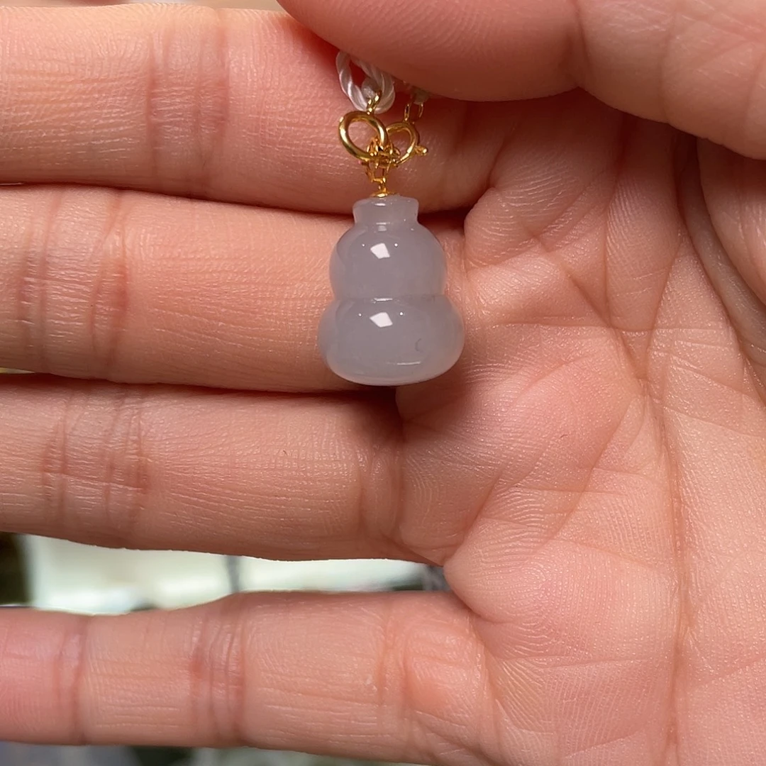 和田玉18K金镶嵌颈饰