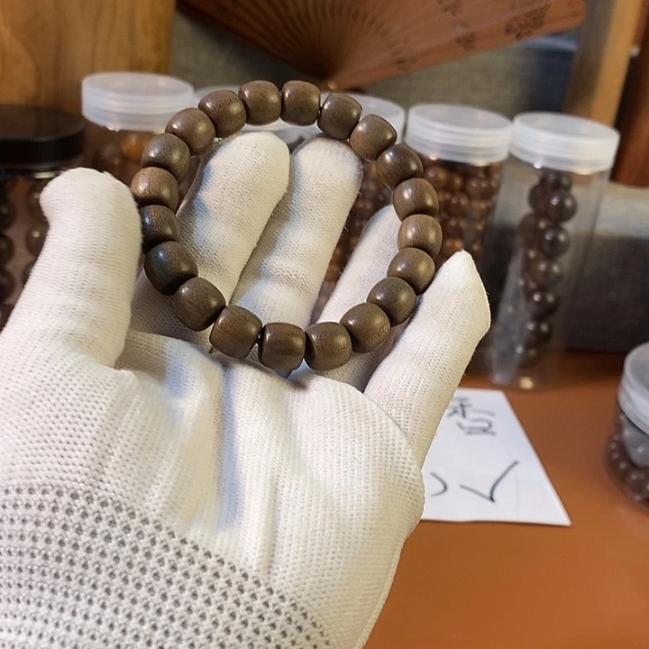 檀香木老山檀香1.0/1.1