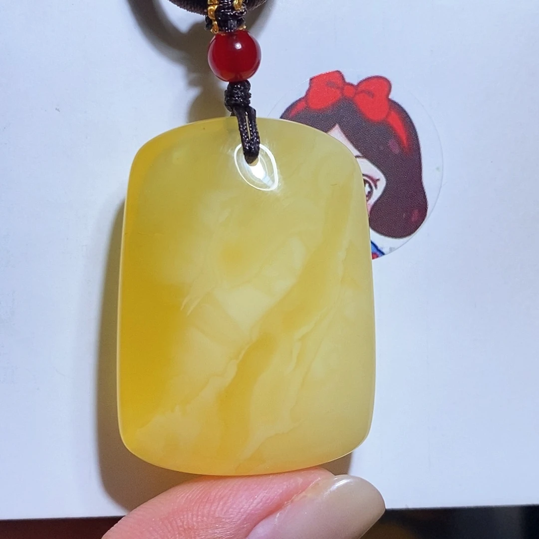 未镶嵌琥珀珠宝奇石