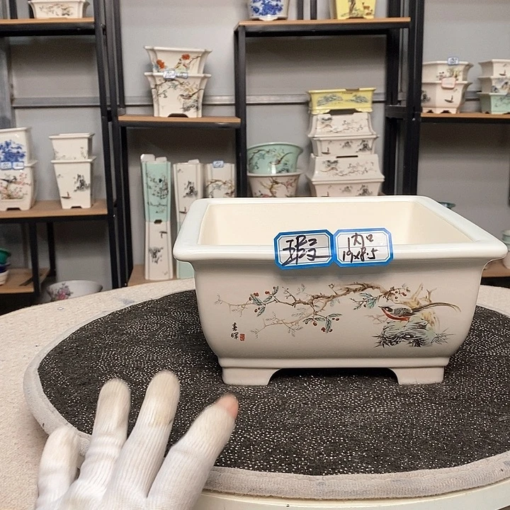 紫砂的花盆很漂亮21