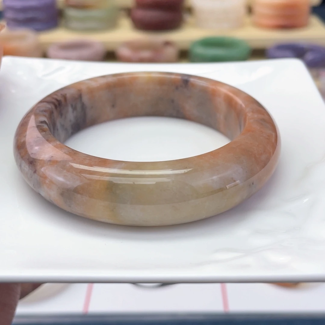 石英质玉未镶嵌手镯