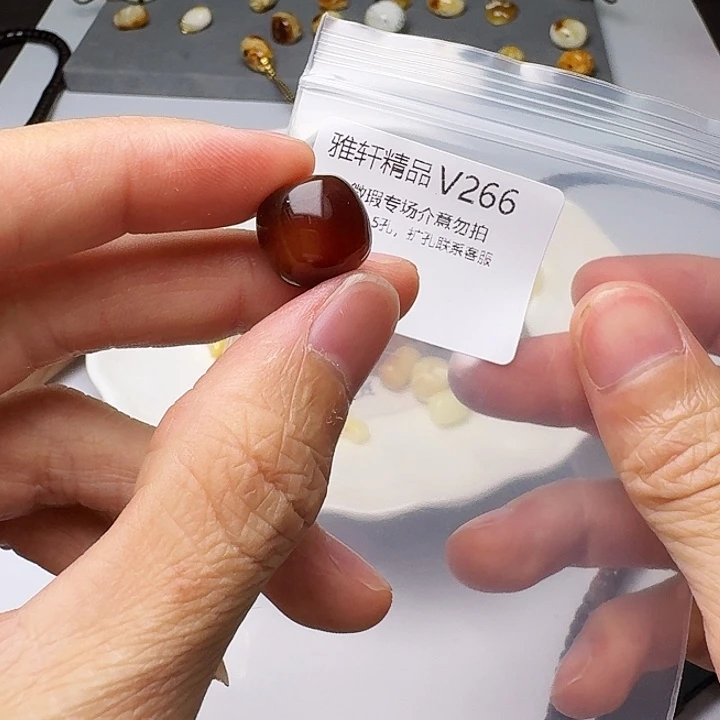 裸石琥珀未镶嵌琥珀