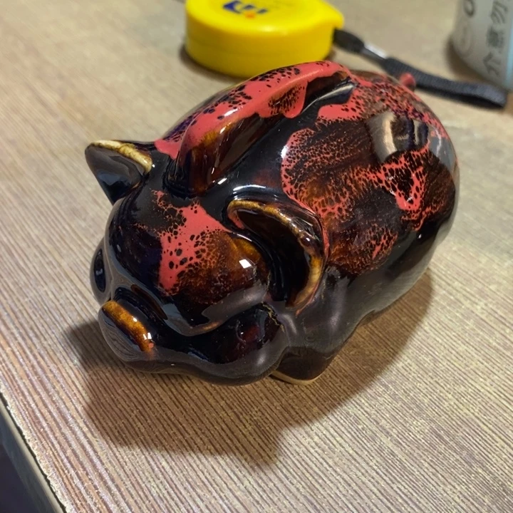 瓷片七厂花釉小胖猪