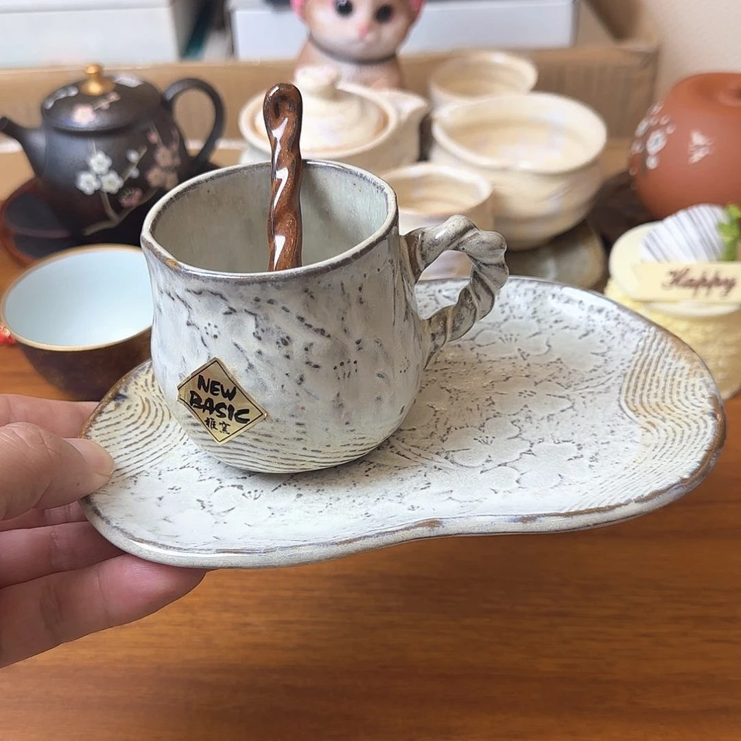 盖碗在家门口看到有条街是