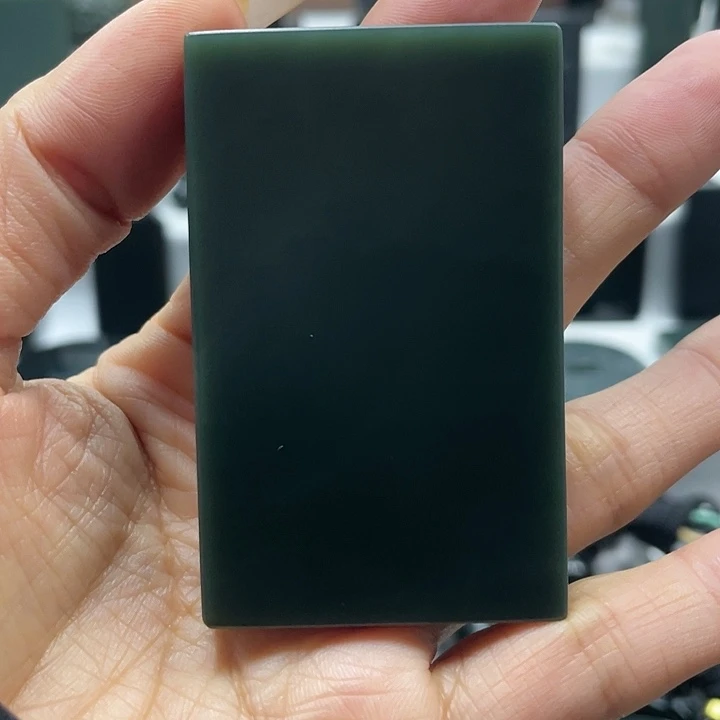 【闪购商品】颈饰未镶嵌和田玉（青玉）追*人