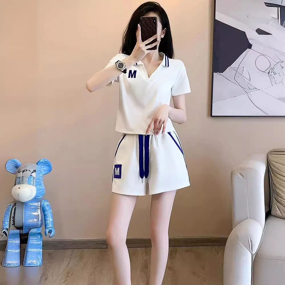 潮流新款跑步运动套装女夏季显瘦短袖短裤两件套洋气时尚