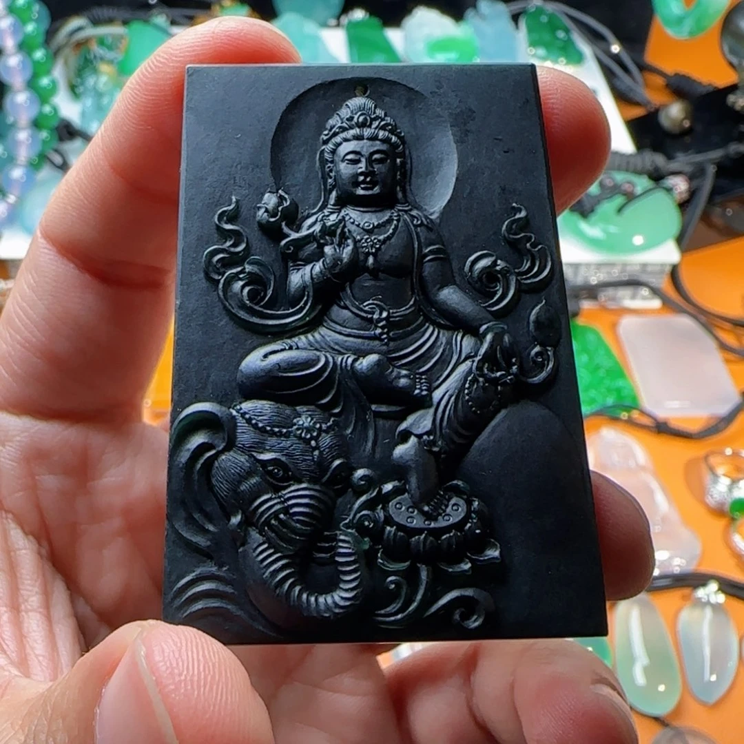 定制翡翠未镶嵌墨翠普贤 包抛光