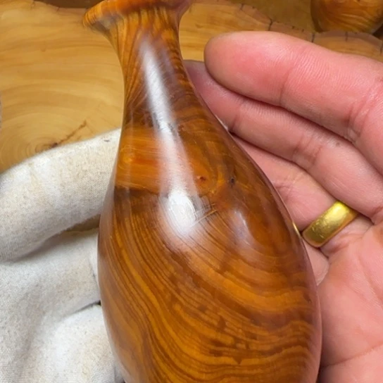 柏木（崖柏）全陈化老料把件