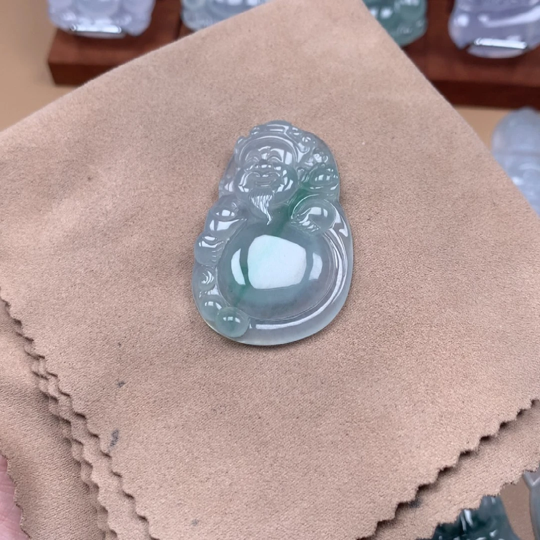 翡翠未镶嵌颈饰缅甸翡翠